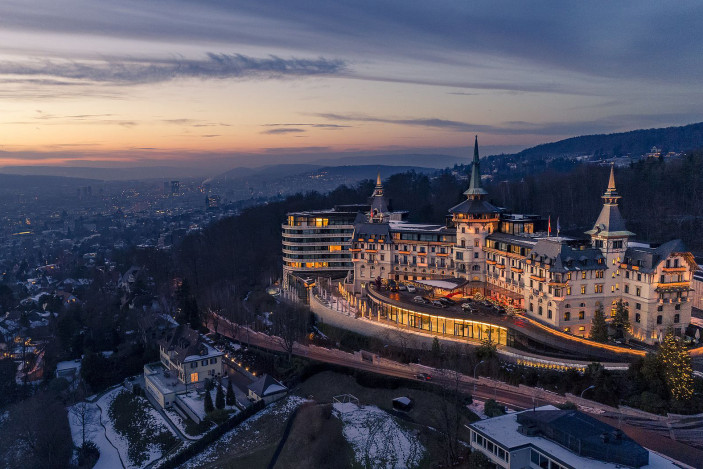 FOCS Weihnachtsdinner “Im HAUTE - über den Dächern von Zürich”